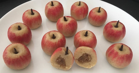 Kesariya Kaju Apple